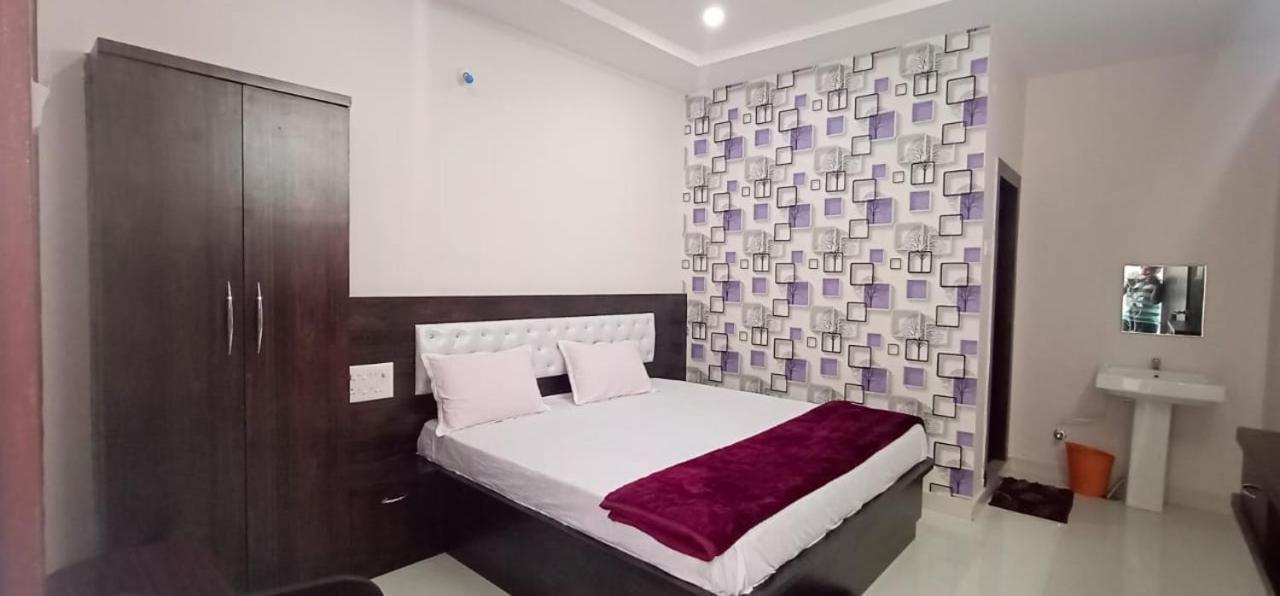 Varun Residency Bhadrachalam Zewnętrze zdjęcie